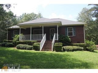 261 Country Kitchen Rd, Barnesville, GA 30204-4027