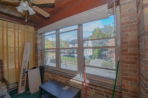 5111 Ebersole Ave, Cincinnati, OH 45227-1610