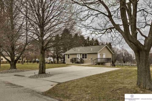 309 Fitch St, Herman, NE 68029-5206
