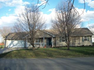 130 Poplar St, Ludlow, IL 60949-6101