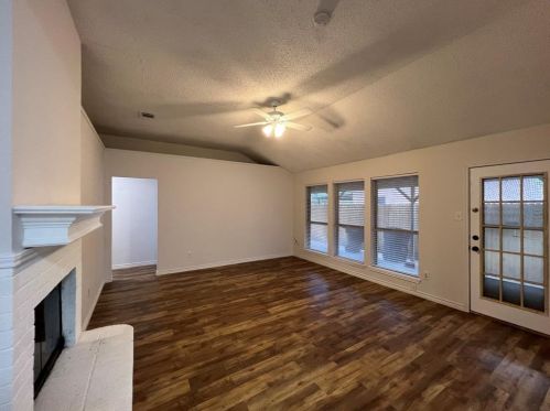 4177 Coral Springs Ct, Fort Worth TX  76123-1454 exterior