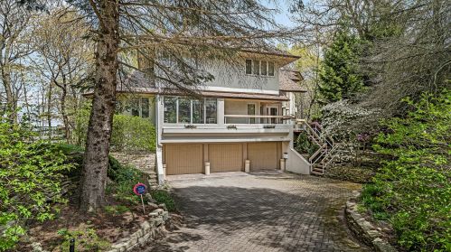 1655 Sylvester Pl, Highland Park, IL 60035-3335
