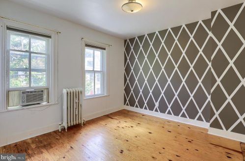 326 Mary St, Lancaster PA  17603-3331 exterior