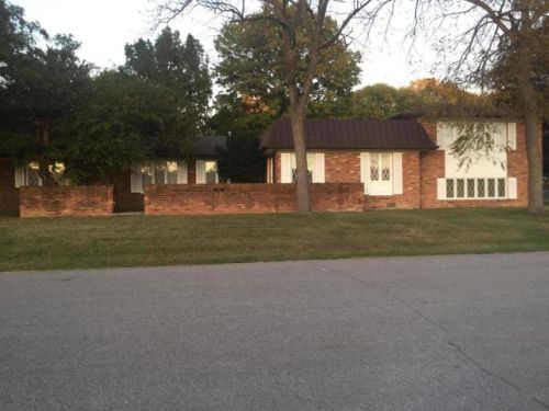 801 Harding Ave, Wathena, KS 66090-4110