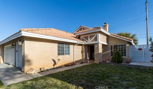 1746 Lightcap St, Lancaster CA  93535-1147 exterior