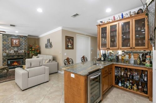 18003 Green Orchard Pl, Riverside CA  92508-8743 exterior