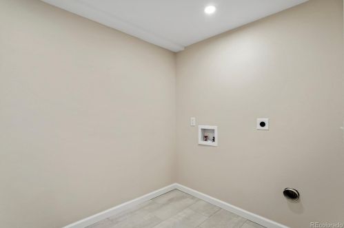 4861 Missouri Ave, Denver CO  80246-3243 exterior