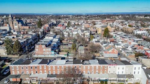 425 Liberty St, Allentown PA  18102-2995 exterior