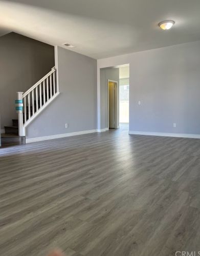 899 Towhee Ln, Perris, CA 92571-7728