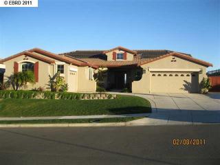 2870 Spanish Bay Dr, Los Angeles CA  94513-4634 exterior