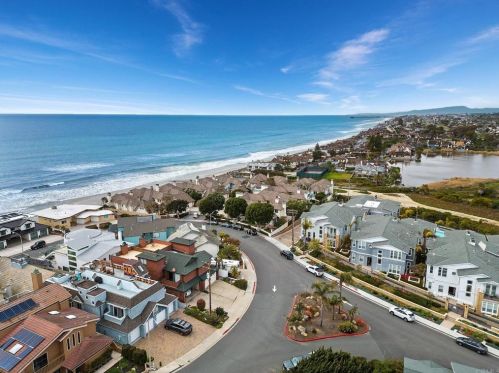 2339 Ocean St, Carlsbad, CA 92008-2225