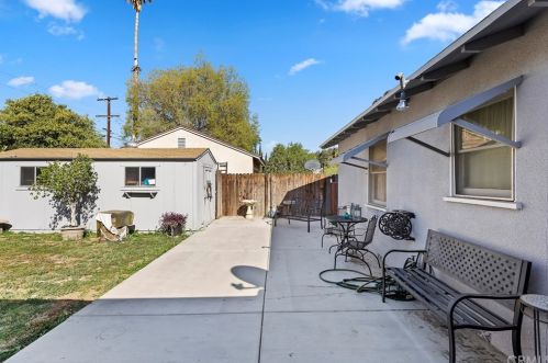 3656 Harding St, Riverside CA  92506-2621 exterior