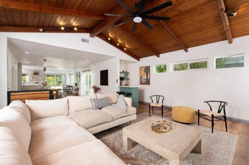 3841 Sycamore Ave, Orange CA  92869-2834 exterior