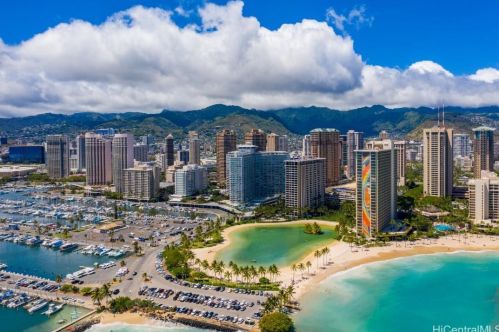 1777 Ala Moana Blvd, Honolulu HI  96815-1683 exterior
