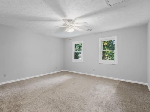 3890 Sundowner Ct, Conyers GA  30094-3870 exterior