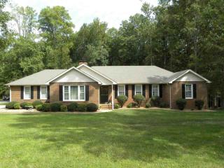 230 Northridge Dr, Anderson, SC 29621-2521