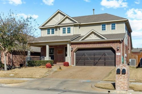 1625 Falconet Ct, Carrollton TX  75010-2030 exterior