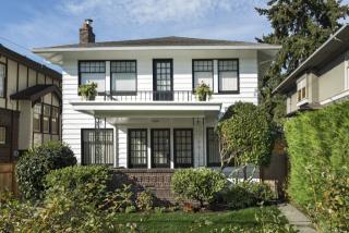 915 Federal Ave, Seattle, WA 98102-4530