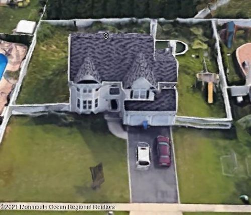 3 Victoria Cir, Jackson Twp, NJ 08527-3200