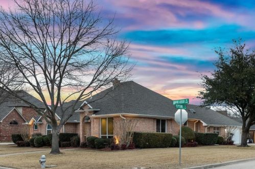 1023 Brook Arbor Dr, Midlothian, TX 76063-5445