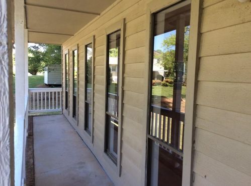 122 Trickum Hills Dr, Holly Springs, GA 30188-4346