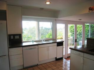 10228 Mossy Rock Cir, Los Angeles CA  90077-2114 exterior