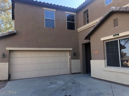 7121 Sophie Ln, Laveen, AZ 85339-3475