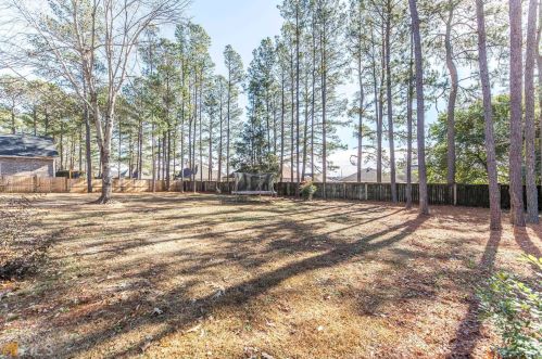 331 Royal Crest Cir, Kathleen GA  31047-2170 exterior