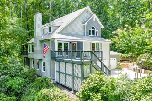 1475 Hembree Station Dr, Marietta, GA 30062-7206