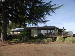 16930 Walnut Hill Rd, Amity, OR 97101-2102