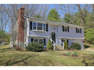 68 Colvintown Rd, Coventry, RI 02816-8512