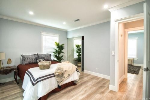 14412 Cordary Ave, Hawthorne CA  90250-8340 exterior