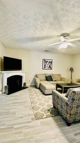 1503 Paramount Ln, Buford, GA 30518-8623