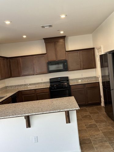 28 Jack Ct, Merced, CA 95341-8018
