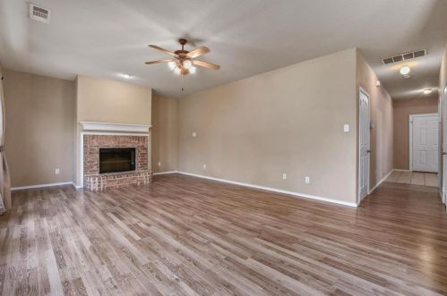 10520 Winding Passage Way, Fort Worth TX  76131-3988 exterior