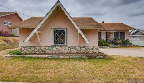 2584 Calle Quebrada, San Diego, CA 92139-2307