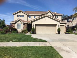 1543 Atlantic Ave, Ripon, CA 95366-9344