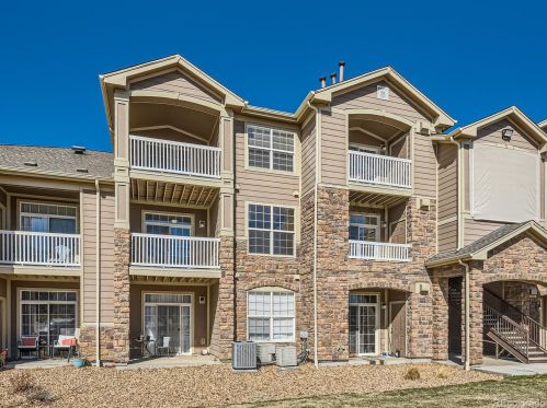 7440 Blackhawk St, Englewood CO 12105-4320 exterior