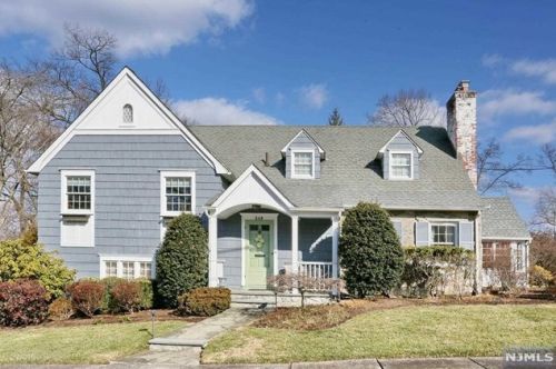 249 Richards Rd, Ridgewood, NJ 07450-1009