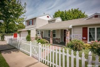 805 Locust St, Lodi, CA 95240-1846