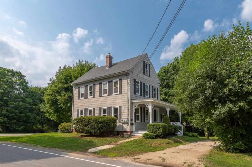 118 Court St, Dover, NH 03820-4141