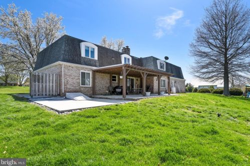 2735 Ritner Hwy, Carlisle PA  17015-9428 exterior