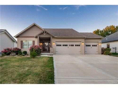 425 Pheasant Ct, Worden, IL 62097-1160