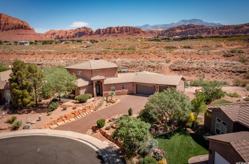 485 Praya Dr, Kayenta UT exterior