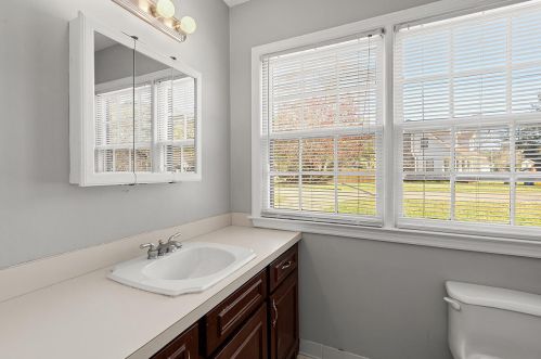 207 Glenda Vw, Ladson SC  29456-4816 exterior