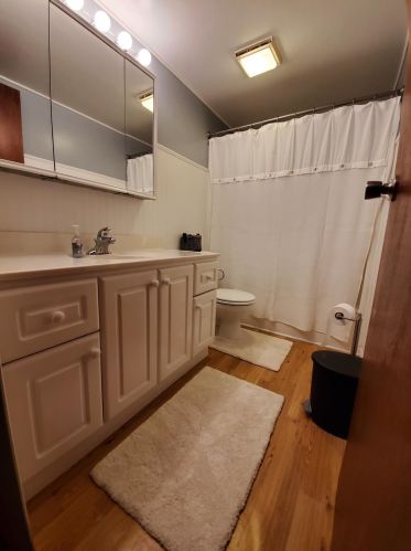 423 Saginaw Dr, Valpo IN 46385-8117 exterior