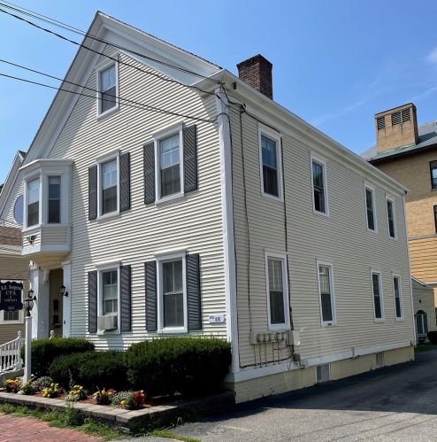 503 State St, Portsmouth, NH 03801-4326