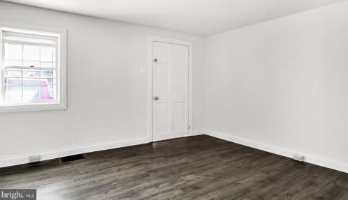 136 East St, Carlisle PA  17013-2515 exterior