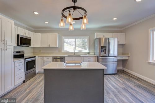 617 Park Rd, Severna Park MD  21146-3524 exterior