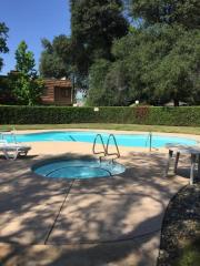 910 Chamise Way, Redding, CA 96002-2147